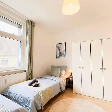 アパート Bege Team Base