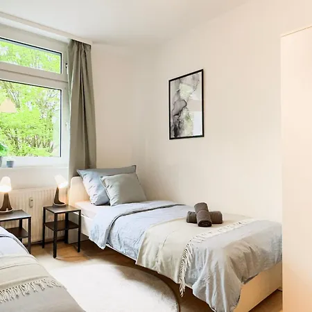 Bege Team Base Apartment *