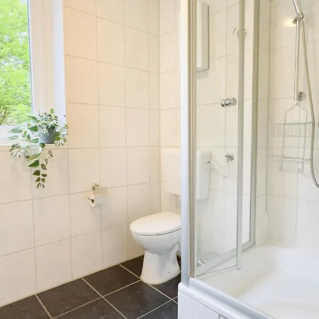 Apartament Bege Team Base Essen