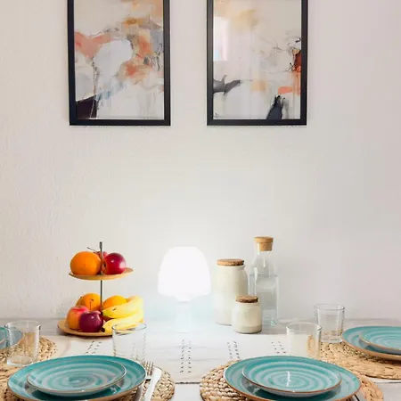 Apartament Bege Team Base