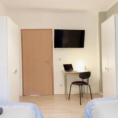 Bege Team Base アパート *